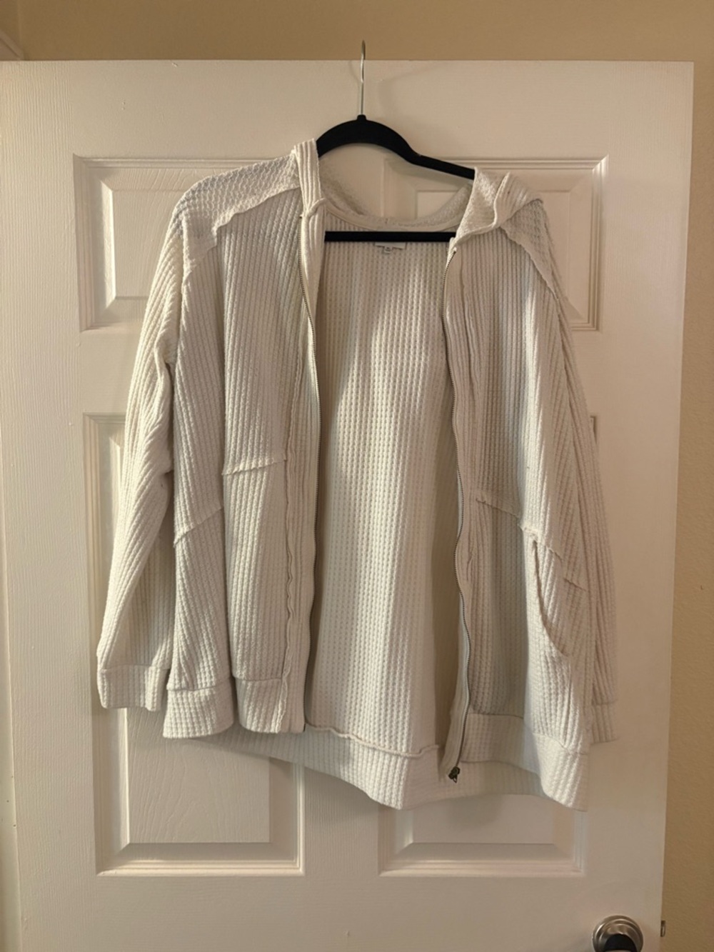 BKE Cream Knit Pullover Sweater